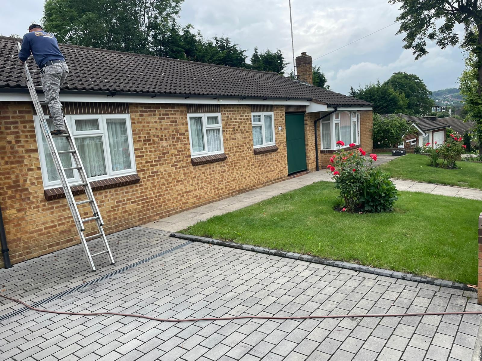 Roof inspection before jet washing