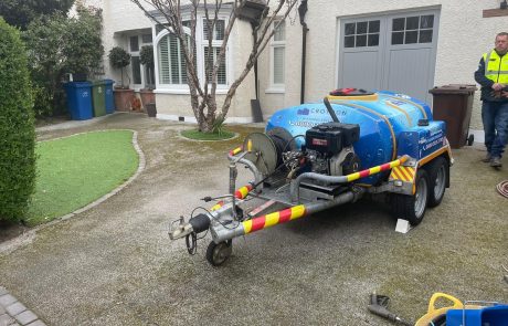 Driveway before jet washing